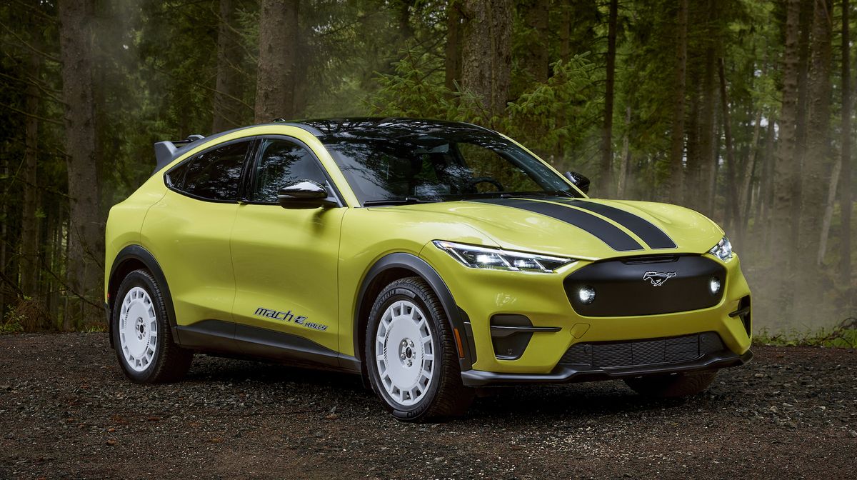 Read more about the article 2024 Ford Mustang Mach-E GT Dresses Up in Bronze, Adds Performance Get Ready for the Quickest Mach-E Yet