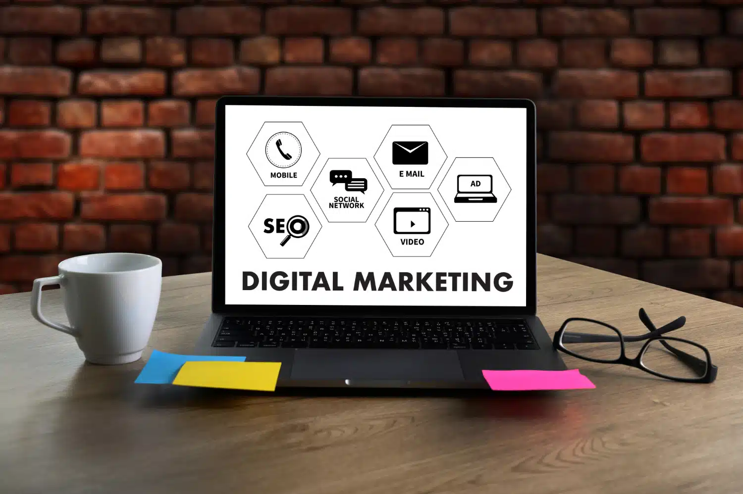 Read more about the article Unleashing the Power of Social Media in Marketing: A Comprehensive Guide